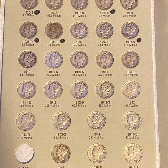Partially Completed Mercury Dime album 1916-1945 (total of 67 coins) - Picture 5 of 5